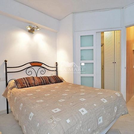 Bright Central Apartment Nerja Exterior foto